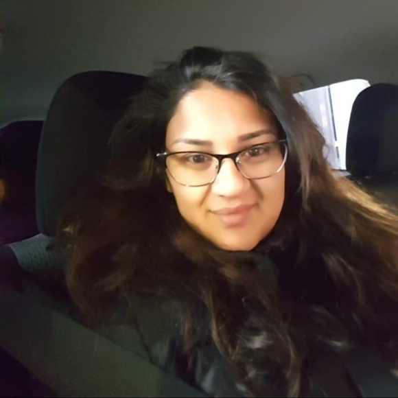 Meet your Posher, Loli - Picture 1 of 1